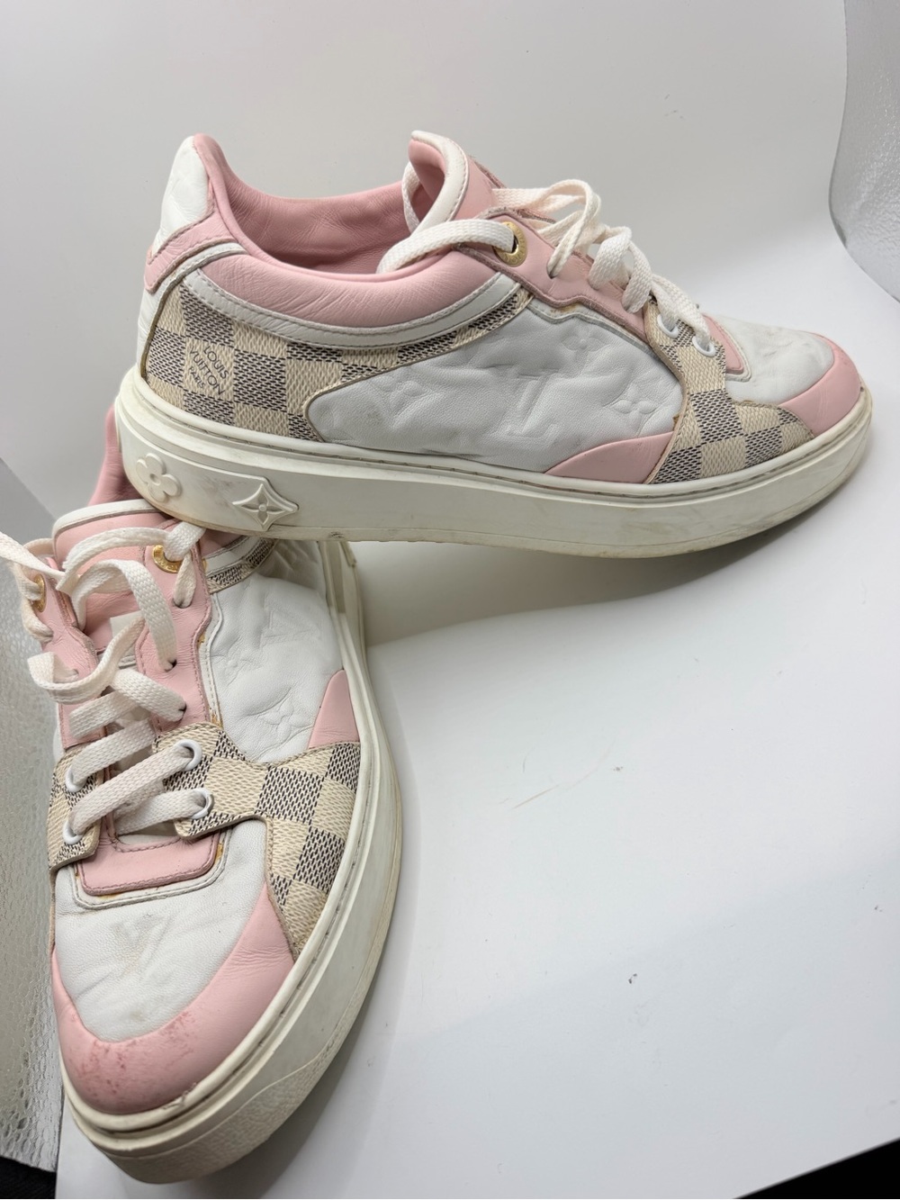 Louis Vuitton White and Pink Damier-Accent Sneakers